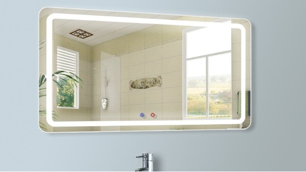 智能浴室镜厂家 智能LED灯镜  防雾防水浴室镜定制