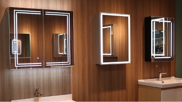 尊享智能生活-智能浴室镜柜 钻入你的小心窝！